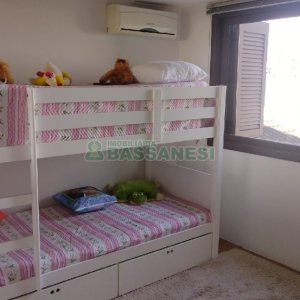 Apartamento com 263m², 4 dormitórios, 2 vagas, no bairro Centro em Caxias do Sul para Comprar