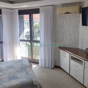 Apartamento com 263m², 4 dormitórios, 2 vagas, no bairro Centro em Caxias do Sul para Comprar