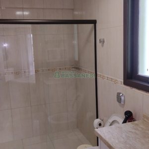 Apartamento com 263m², 4 dormitórios, 2 vagas, no bairro Centro em Caxias do Sul para Comprar