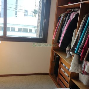 Apartamento com 263m², 4 dormitórios, 2 vagas, no bairro Centro em Caxias do Sul para Comprar