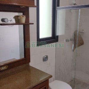 Apartamento com 263m², 4 dormitórios, 2 vagas, no bairro Centro em Caxias do Sul para Comprar