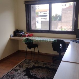 Apartamento com 263m², 4 dormitórios, 2 vagas, no bairro Centro em Caxias do Sul para Comprar