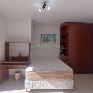 Apto Mobiliado com 193m², 3 dormitórios, 4 vagas, no bairro Pio X em Caxias do Sul para Comprar