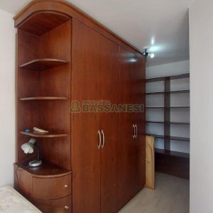 Apto Mobiliado com 193m², 3 dormitórios, 4 vagas, no bairro Pio X em Caxias do Sul para Comprar