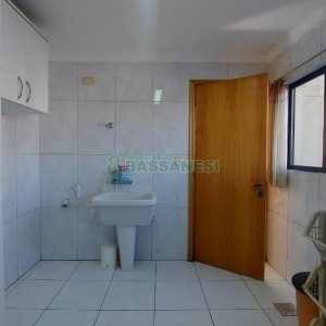 Apto Mobiliado com 193m², 3 dormitórios, 4 vagas, no bairro Pio X em Caxias do Sul para Comprar