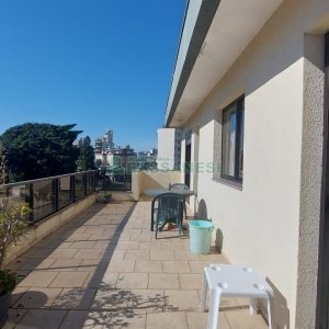 Apto Mobiliado com 193m², 3 dormitórios, 4 vagas, no bairro Pio X em Caxias do Sul para Comprar