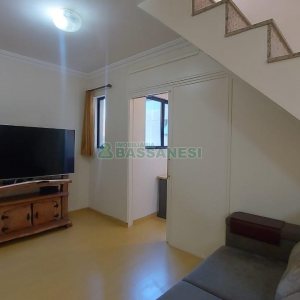 Apto Mobiliado com 193m², 3 dormitórios, 4 vagas, no bairro Pio X em Caxias do Sul para Comprar