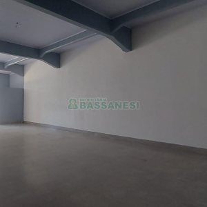 Loja com 114m², no bairro Lourdes em Caxias do Sul para Alugar