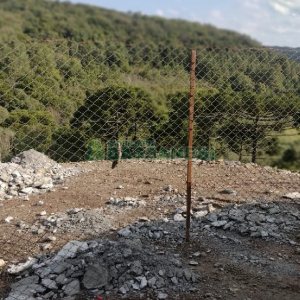Terreno com 1465m², no bairro São Giácomo em Caxias do Sul para Comprar