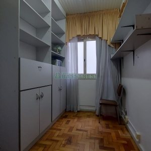 Casa com 209m², 3 dormitórios, 1 vaga, no bairro Rio Branco em Caxias do Sul para Comprar