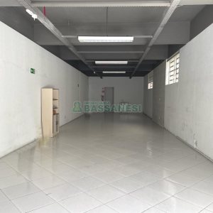 Loja com 150m², no bairro Centro em Caxias do Sul para Alugar