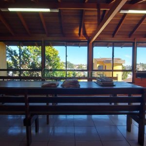 Casa com 405m², 3 dormitórios, 2 vagas, no bairro Rio Branco em Caxias do Sul para Comprar