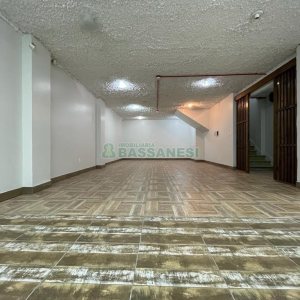Loja com 160m², no bairro Centro em Caxias do Sul para Alugar