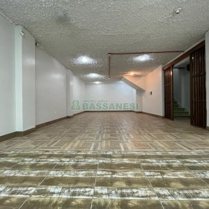 Loja com 160m², no bairro Centro em Caxias do Sul para Alugar