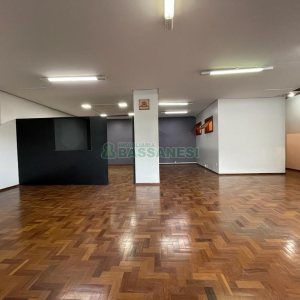 Loja com 105m², no bairro Sagrada Família em Caxias do Sul para Alugar