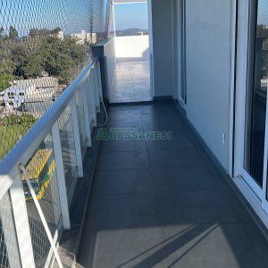 Apto/Cobertura com 216m², 3 dormitórios, 2 vagas, no bairro Desvio Rizzo em Caxias do Sul para Comprar