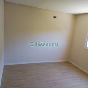 Apartamento com 60m², 2 dormitórios, 1 vaga, no bairro Salgado Filho em Caxias do Sul para Alugar