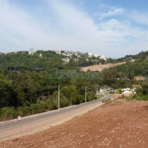 Terreno, no bairro São Victor COHAB em Caxias do Sul para Comprar