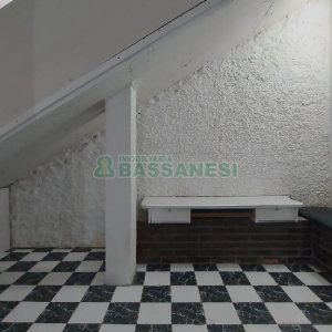 Loja com 170m², no bairro Centro em Caxias do Sul para Alugar