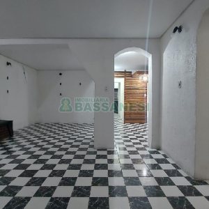 Loja com 170m², no bairro Centro em Caxias do Sul para Alugar