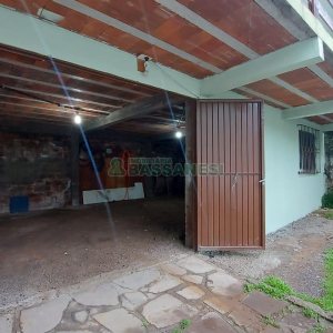 Casa com 189m², 7 dormitórios, 3 vagas, no bairro São Cristóvão em Caxias do Sul para Comprar
