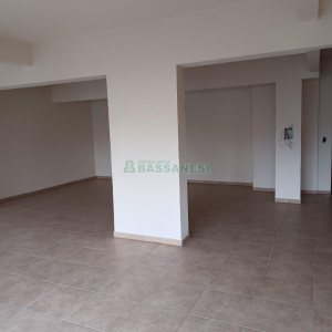 Sala com 179m², no bairro Centro em Caxias do Sul para Comprar