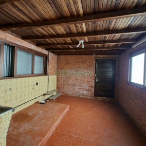 Sala com 104m², no bairro Centro em Caxias do Sul para Alugar ou Comprar