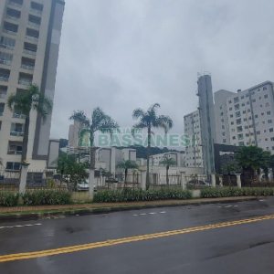 Apartamento com 40m², 2 dormitórios, no bairro Panazzolo em Caxias do Sul para Alugar