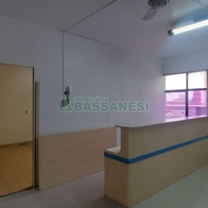 Sala com 64m², 1 vaga, no bairro Centro em Caxias do Sul para Alugar ou Comprar