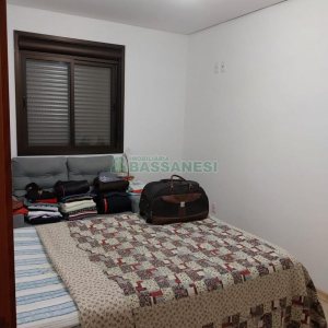 Apartamento com 66m², 2 dormitórios, 1 vaga, no bairro Pio X em Caxias do Sul para Comprar