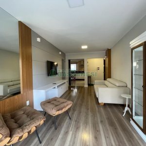 Apto Mobiliado com 115m², 3 dormitórios, 2 vagas, no bairro Centro em Caxias do Sul para Alugar