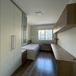 Apto Mobiliado com 115m², 3 dormitórios, 2 vagas, no bairro Centro em Caxias do Sul para Alugar