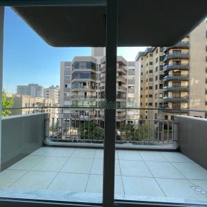 Apto Mobiliado com 115m², 3 dormitórios, 2 vagas, no bairro Centro em Caxias do Sul para Alugar