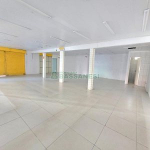 Loja com 100m², no bairro Kayser em Caxias do Sul para Alugar