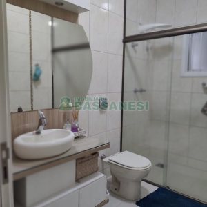 Chácara com 167m², no bairro Ana Rech em Caxias do Sul para Comprar