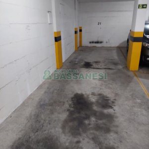 Apartamento, 3 dormitórios, 2 vagas, no bairro Rio Branco em Caxias do Sul para Comprar