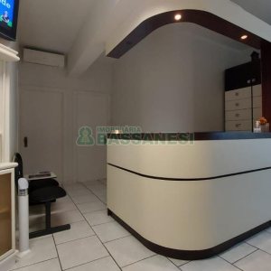 Sala com 53m², 1 vaga, no bairro Centro em Caxias do Sul para Comprar