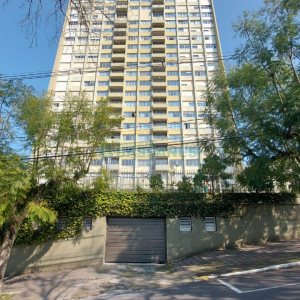 Apartamento com 236m², 4 dormitórios, 1 vaga, no bairro Exposição em Caxias do Sul para Comprar