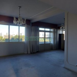 Apartamento com 236m², 4 dormitórios, 1 vaga, no bairro Exposição em Caxias do Sul para Comprar