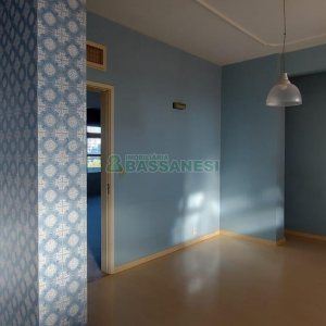 Apartamento com 236m², 4 dormitórios, 1 vaga, no bairro Exposição em Caxias do Sul para Comprar