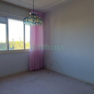 Apartamento com 236m², 4 dormitórios, 1 vaga, no bairro Exposição em Caxias do Sul para Comprar