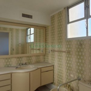 Apartamento com 236m², 4 dormitórios, 1 vaga, no bairro Exposição em Caxias do Sul para Comprar