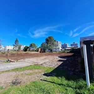Terreno, no bairro Nossa Senhora do Rosário em Caxias do Sul para Comprar