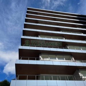Apartamento com 272m², 3 dormitórios, no bairro Exposição em Caxias do Sul para Comprar