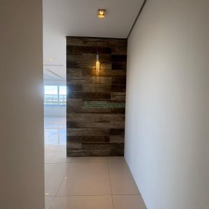 Apartamento com 160m², 3 dormitórios, 4 vagas, no bairro Charqueadas em Caxias do Sul para Alugar