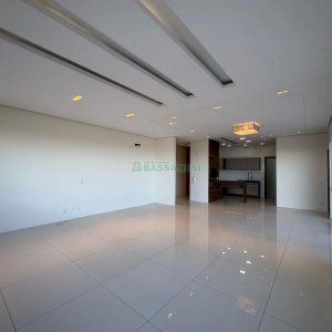 Apartamento com 160m², 3 dormitórios, 4 vagas, no bairro Charqueadas em Caxias do Sul para Alugar