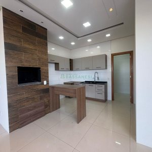 Apartamento com 160m², 3 dormitórios, 4 vagas, no bairro Charqueadas em Caxias do Sul para Alugar