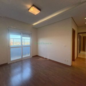 Apartamento com 160m², 3 dormitórios, 4 vagas, no bairro Charqueadas em Caxias do Sul para Alugar