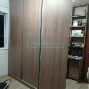 Apartamento com 47m², 2 dormitórios, 1 vaga, no bairro Morada dos Alpes em Caxias do Sul para Comprar