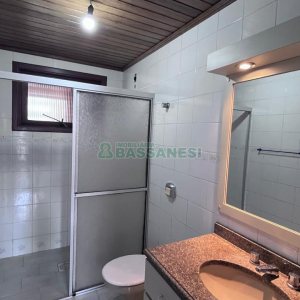 Apartamento com 147m², 3 dormitórios, 2 vagas, no bairro Panazzolo em Caxias do Sul para Alugar ou Comprar